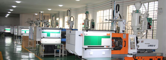 新疆瑞豪國(guó)際酒店總經(jīng)理:魏華江 新疆瑞豪國(guó)際酒店總經(jīng)理:魏華江